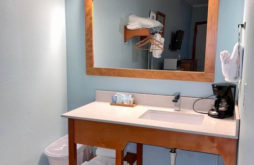 Fulton Apartment | Suite 25 at D&R Pelican Bay Resort