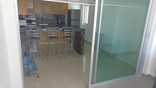 Centro Apartment | Suite 4 Vista Tropical