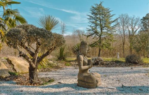 Gien House | Suite Acacias Avec Piscine