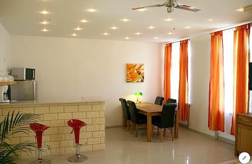 Grinzing Apartment | Suite Apartment Jedlesee