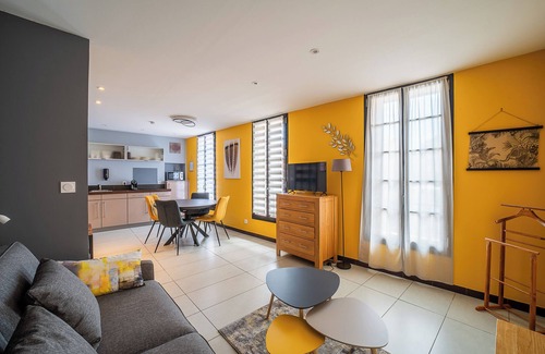 Saint-Jean Apartment | Suite Arago: Modern Comfort in the Heart of Everything