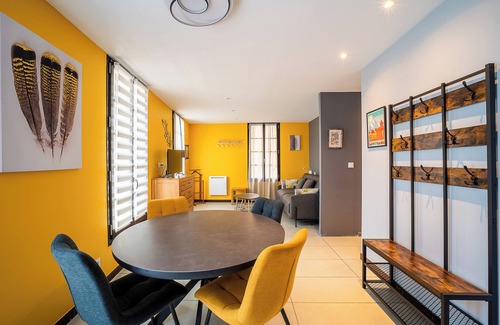 Saint-Jean Apartment | Suite Arago: Modern Comfort in the Heart of Everything