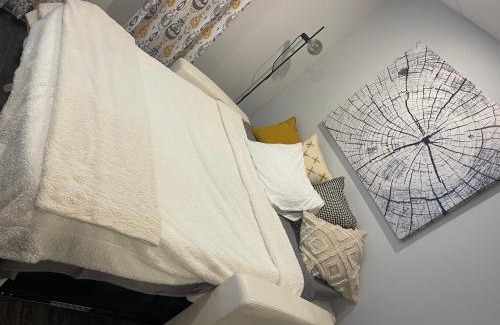 Saint-Alphonse-de-Granby Apartment | Suite au centre de l’Estrie