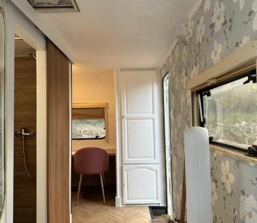Calig Other | Suite Caravan by Noches de Calig