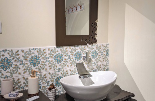 Palinges Bed & Breakfast | Suite chambre d'hotes with character in the country-side