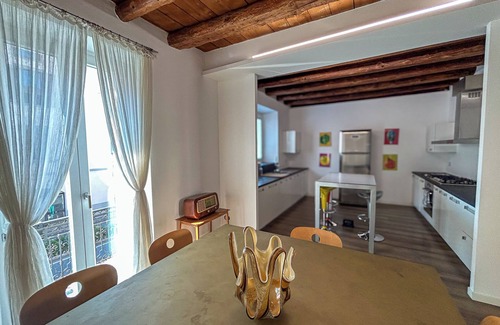 Citta Bassa Apartment | [Suite & Charm] in a historic building in Bergamo