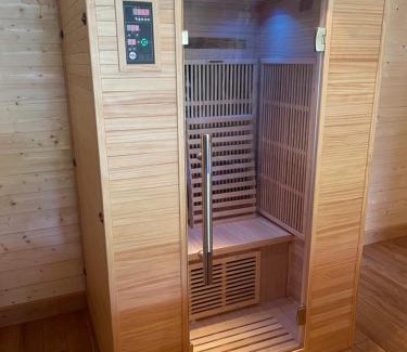 Montreuil-sur-Epte House | Suite climatisée de 120 m2 avec spa de nage, sauna et balnéo