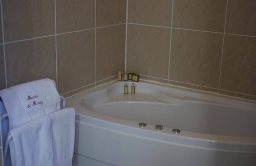 Saint-Mars-du-Desert Bed & Breakfast | Suite Comtesse - Bienvenue au Château du Perray