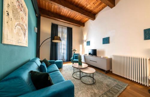 Santa Caterina Apartment | Suite Deluxe in Palazzo Storico - Centro Sassari - Appartamento Isola Rossa