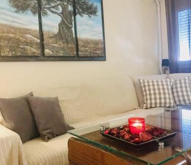 Markopoulon House | Suite Drakos Honey