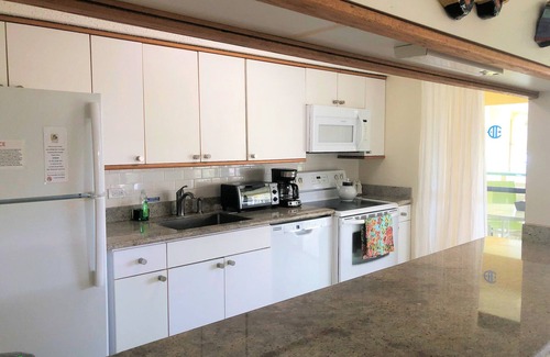 Estate Golden Rock Condo | Suite Dreams at Colony Cove - 2 bed/2 bath seaside condo- beach and pool.