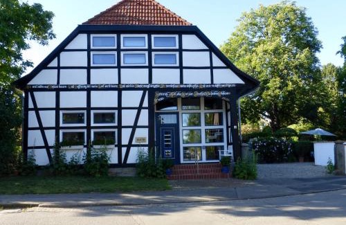 Wulferode Apartment | Suite „Friesland“ - wunderschönes Apartment in Fachwerkhaus