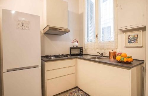 Ruggero Settimo Apartment | Suite Granatelli by Wonderful Italy