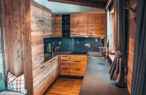 Scharnitz Apartment | Suite Isar at the gate to the Karwendel