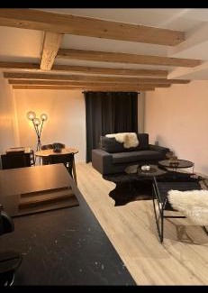 Besancon House | suite l'hallali du cerf