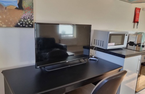 Maidstone Apartment | Suite near Maidstone High Street
