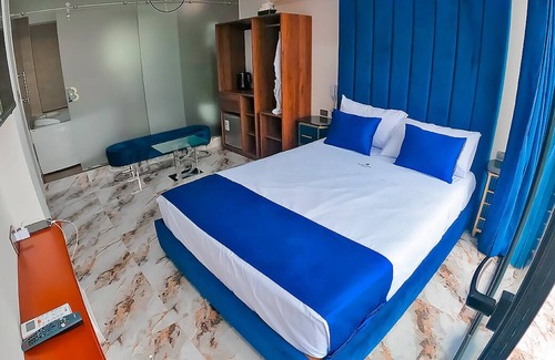 Chancay House | Suite con jacuzzi y balcón