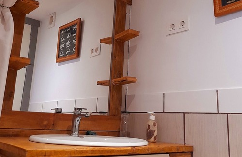 Venturada Bed & Breakfast | Suite Premium en Chalet en la Sierra Norte de Madrid