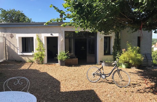 Chisseaux House | Suite Privée Avec vue et Jardin, à 5mn de Chenonceau et 20 de Beauval