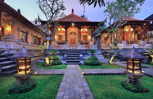 Kutuh Kaja Villa | Suite Room with Pool iew at Ubud