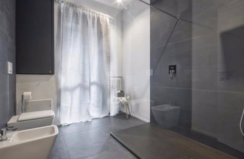 Voghera Apartment | Suite Vogue Sforza