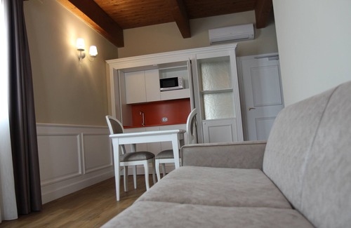 Castrocielo House | Suites&Apartments Liolà