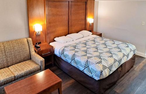 Catonsville Hotel | Suites Catonsville MD Baltimore West