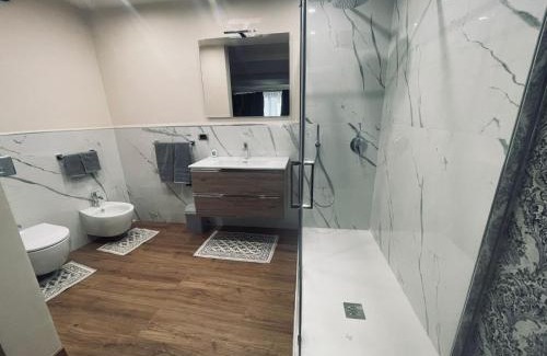 Randazzo House | Suites GREY in centro Randazzo
