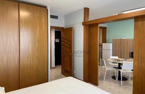 Livorno Apartment | Suites Marilia Apartments Pool Side - Suite Livorno Holiday Home Group