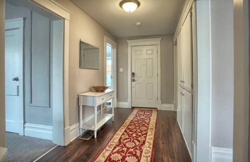 Harrisburg - Hershey Apartment | Suites on Seneca - Beautiful 1 Bedroom Apartment