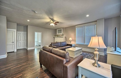 Harrisburg - Hershey Apartment | Suites on Seneca - Lovely 2 Bed 1 Bath Apartment