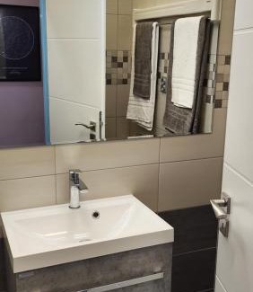 Suchdol nad Luznici Apartment | Suk apartmán 24