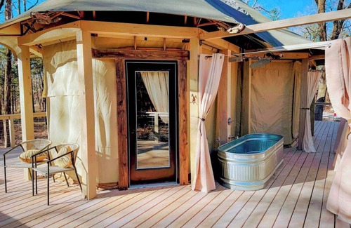 Miller Grove Cabin | Sultry Safari Unique Romantic Glamping Cabin