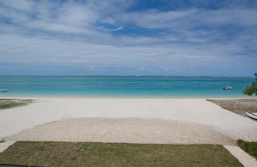 Pointe D'esny Apartment | Summer Breeze Beachfront Luxury Apartment Pointe d'Esny