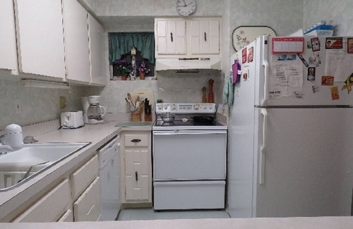Port Charlotte - Charlotte Harbor Condo | Summer every day of the year, come stay with us.