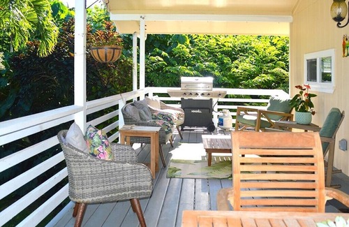 Kapoho House | SUMMER/FALL LOW RATES Popa’a Palms, 2 Blocks from the Ocean
