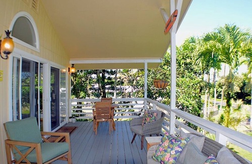 Kapoho House | SUMMER/FALL LOW RATES Popa’a Palms, 2 Blocks from the Ocean
