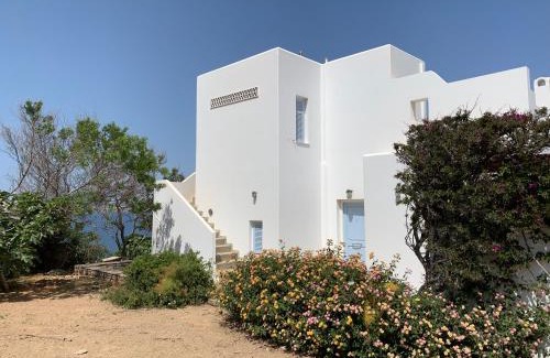 Soros House | Summer Family Sea View Villa Antiparos