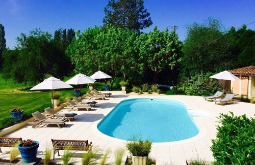 Villars Cottage | SUMMER GITE IN THE GROUNDS OF CHÂTEAU DE VILLARS EN PERIGORD