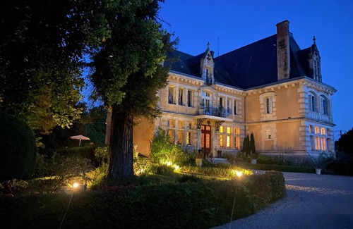 Villars Cottage | SUMMER GITE IN THE GROUNDS OF CHÂTEAU DE VILLARS EN PERIGORD