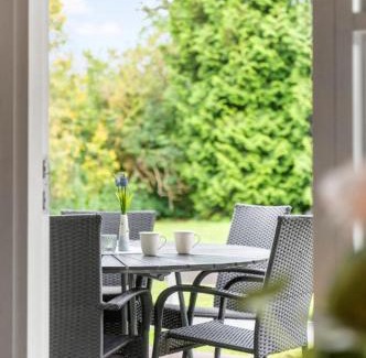 Dronningmolle House | Summer House Close To Nature And Beach