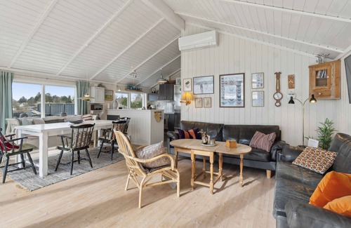 Grevinge House | Summer house with a beautiful view to the fjord
