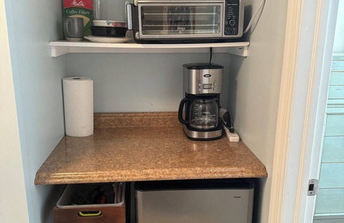 Osbornsville Apartment | Summer Oasis 1-bedroom apartment with AC, WiFi in tranquil Brick Township