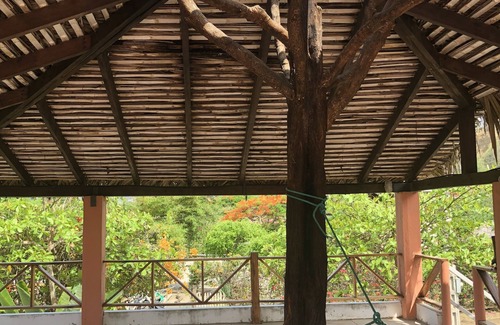 Canoa House | Summer. Private walk to the beach