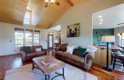 Innsbruck Val Moritz House | Summer's End