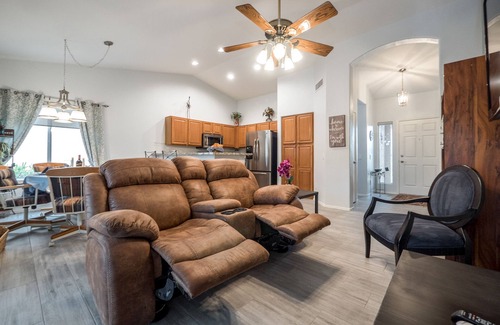 Chandler House | Summer Special 2 Bedroom Home in Sunbird, 2 Bed 2 Bath in Sunbird Resort