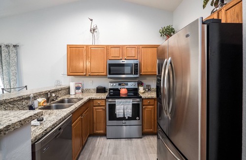 Chandler House | Summer Special 2 Bedroom Home in Sunbird, 2 Bed 2 Bath in Sunbird Resort