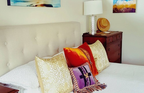 Zilker House | Summer Special - The Collier Street Guest Suite in the heart of Austin!