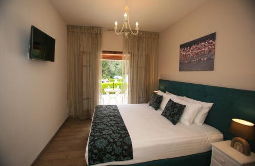 Ipsos Resort | Summer Wine Friendly Resort