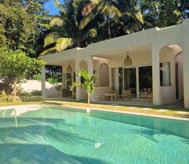 Watukarung Bed & Breakfast | Summerforest Watukarung